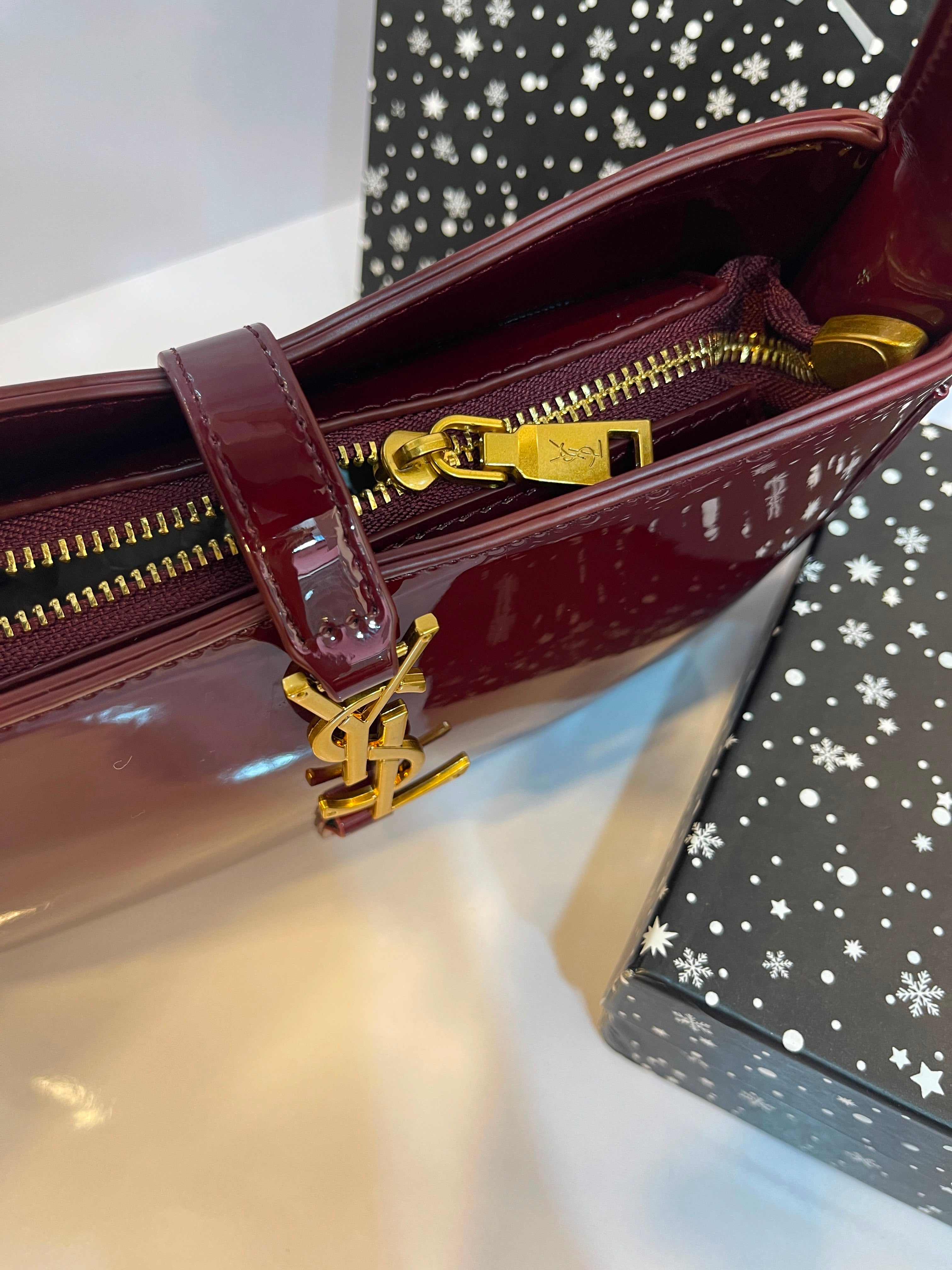Saint Laurent Le 5 à 7 Moon Hobo Bag