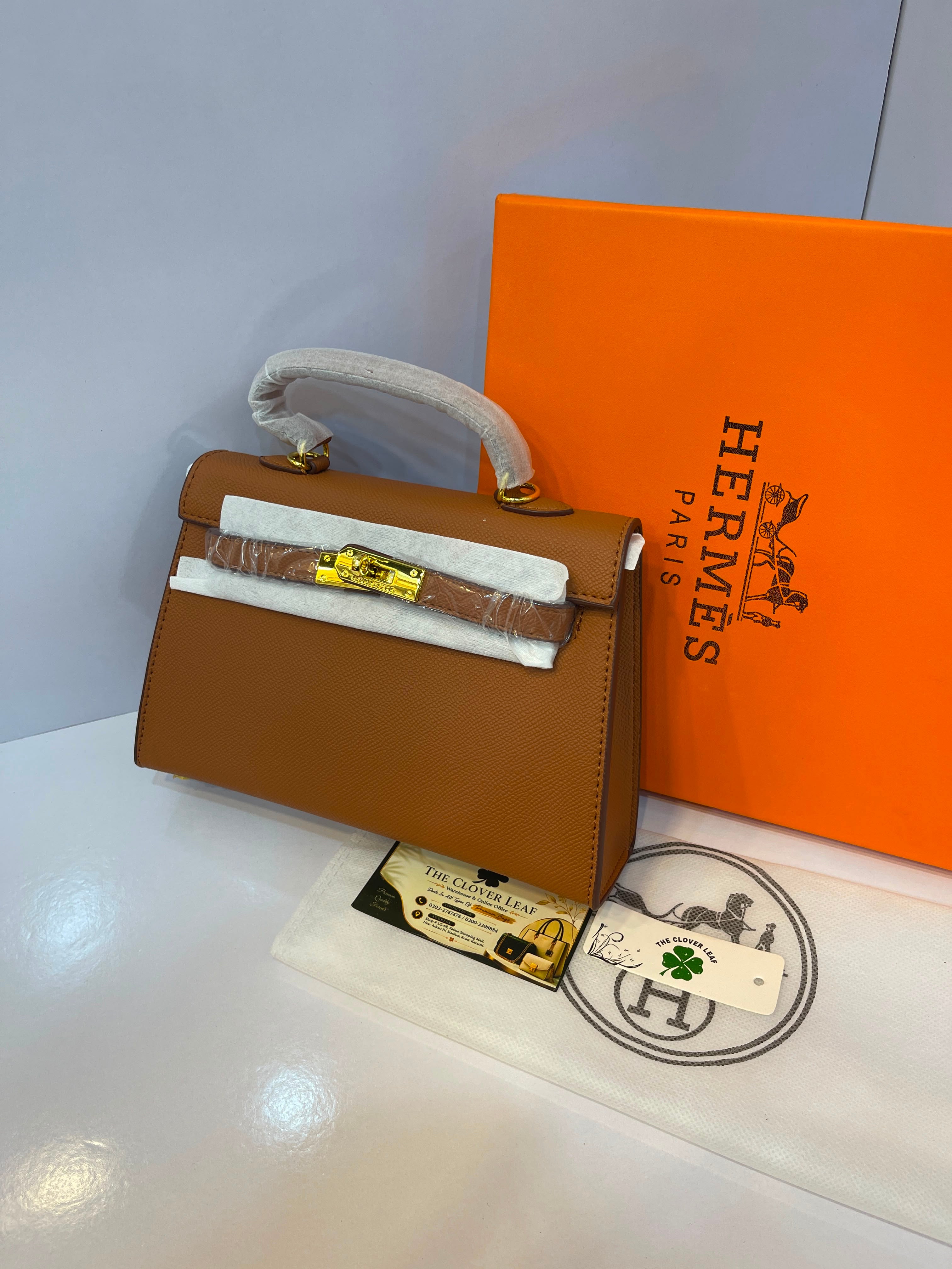 Premium Hermès Kelly-Style Mini Handbag with Gold Hardware & Scarf Accessories