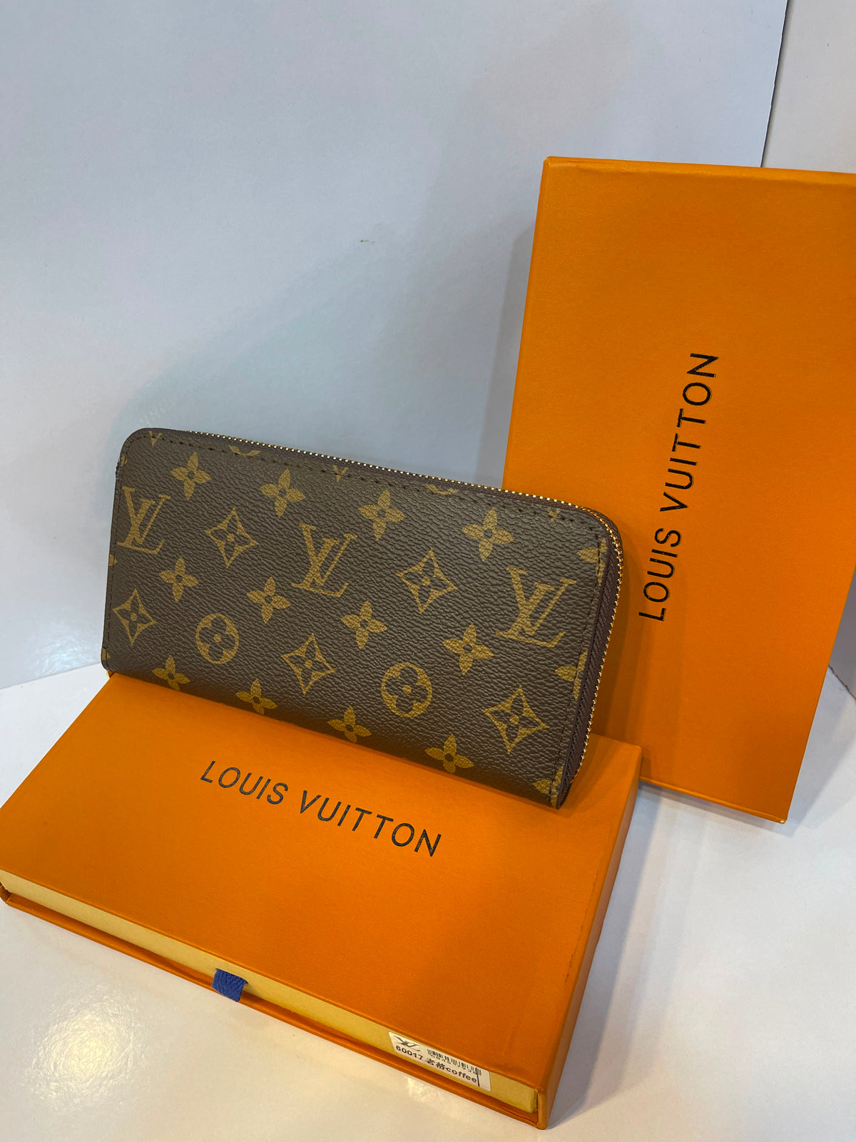 Louis Vuitton Zippy Wallet