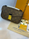 Louis Vuitton Pochette Métis Bag - Master Copy