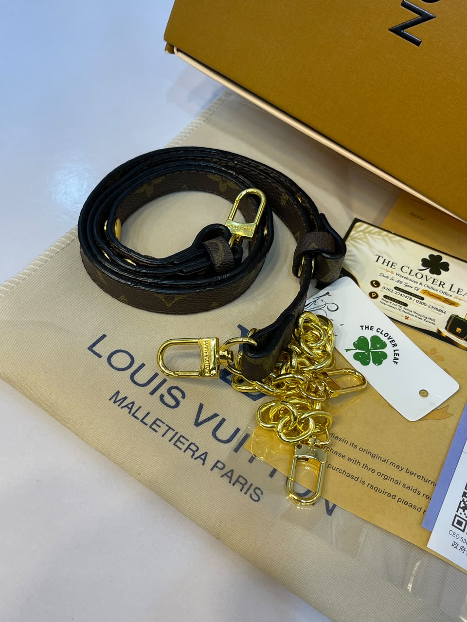 Louis Vuitton Pochette Métis Bag - Master Copy