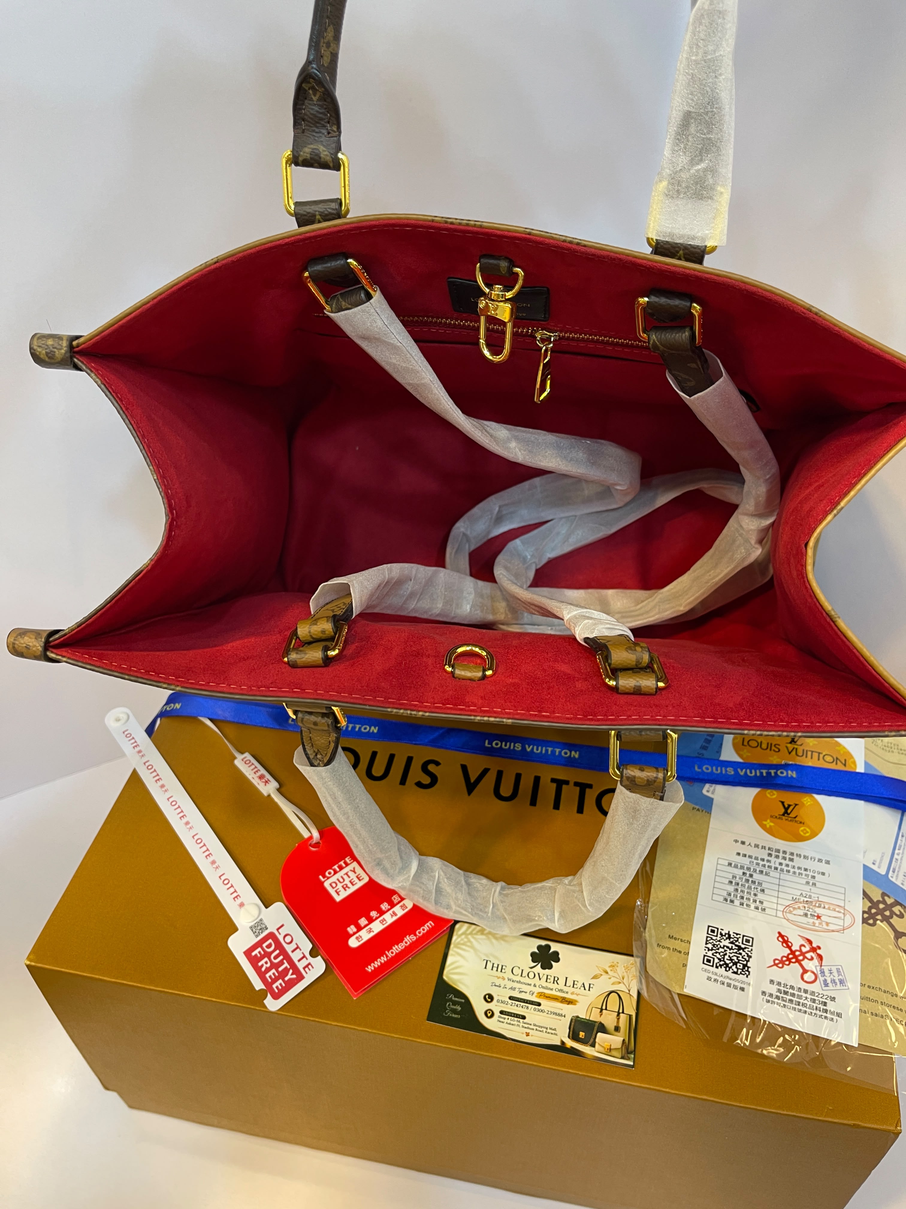 Louis Vuitton OnTheGo Bag - Master Copy