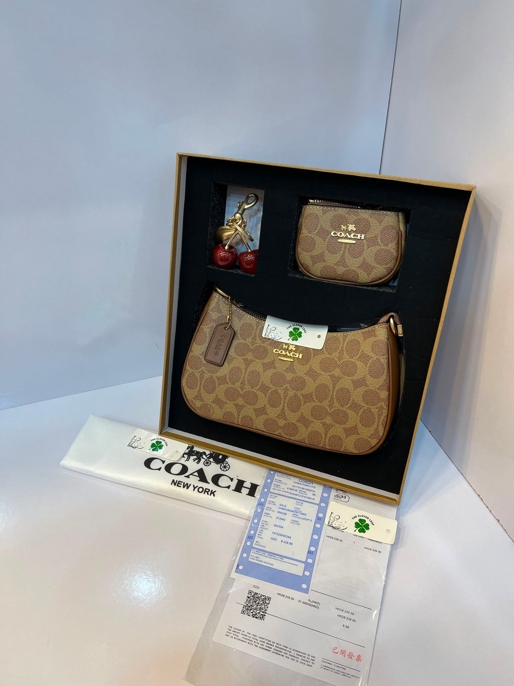 Coach Nolita Shoulder Bag Gift Set