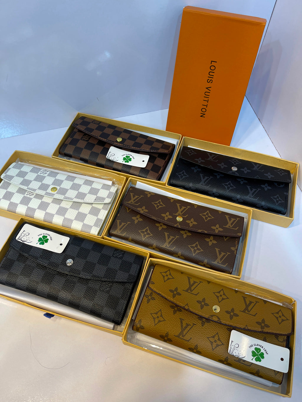 Louis Vuitton Sarah Wallet in Damier Ebène Canvas