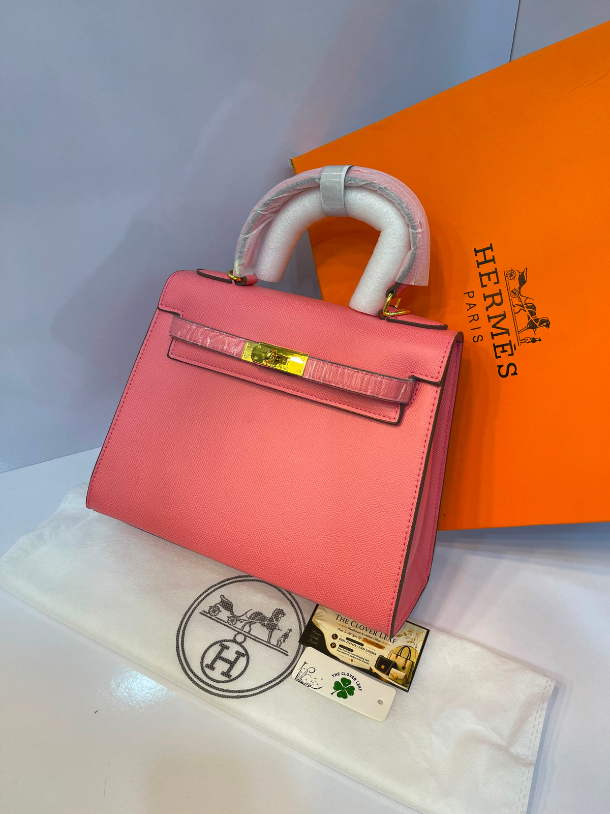 Hermès Kelly 25 Bag - Gold Epsom Leather & Gold Hardware